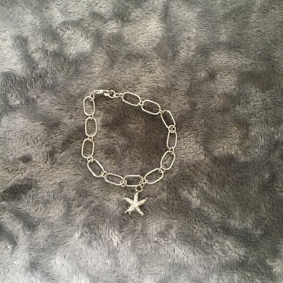 Silver Classic Multi-Chain with Starfish Bracelet - Picture 3 of 5